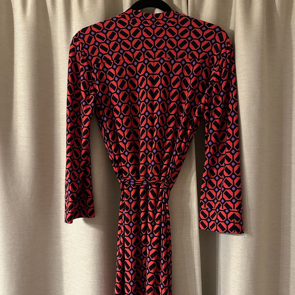 Donna Morgan Red and Black Wrap Dress Long Sleeve - Picture 2 of 3